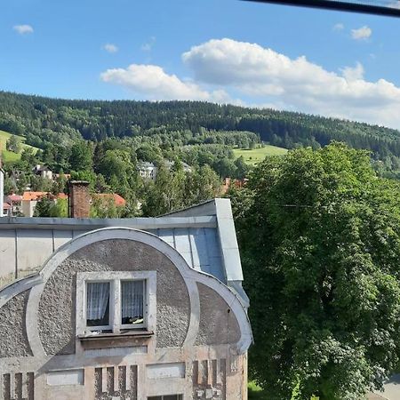 Apartament Przy Papierni Leilighet Duszniki Zdrój Eksteriør bilde