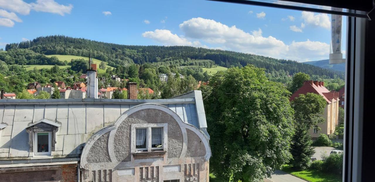 Apartament Przy Papierni Leilighet Duszniki Zdrój Eksteriør bilde